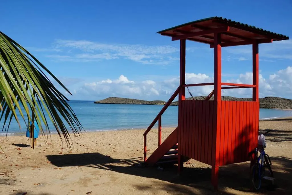 Vistas Apartment @ Puerto Nuevo Beach Vega Baja