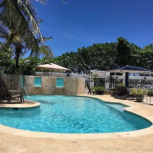 Guest house The Beach, Pinones